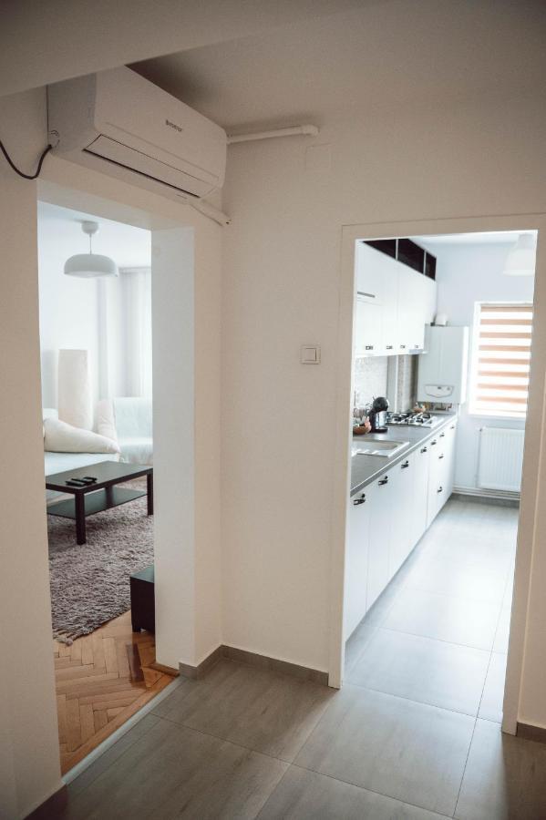 Adrian Home, Central โปลเยชต์ ภายนอก รูปภาพ