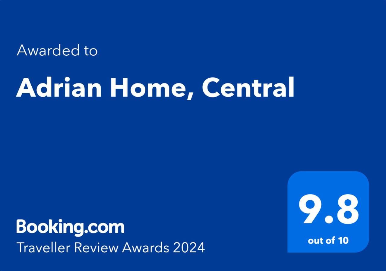 Adrian Home, Central โปลเยชต์ ภายนอก รูปภาพ